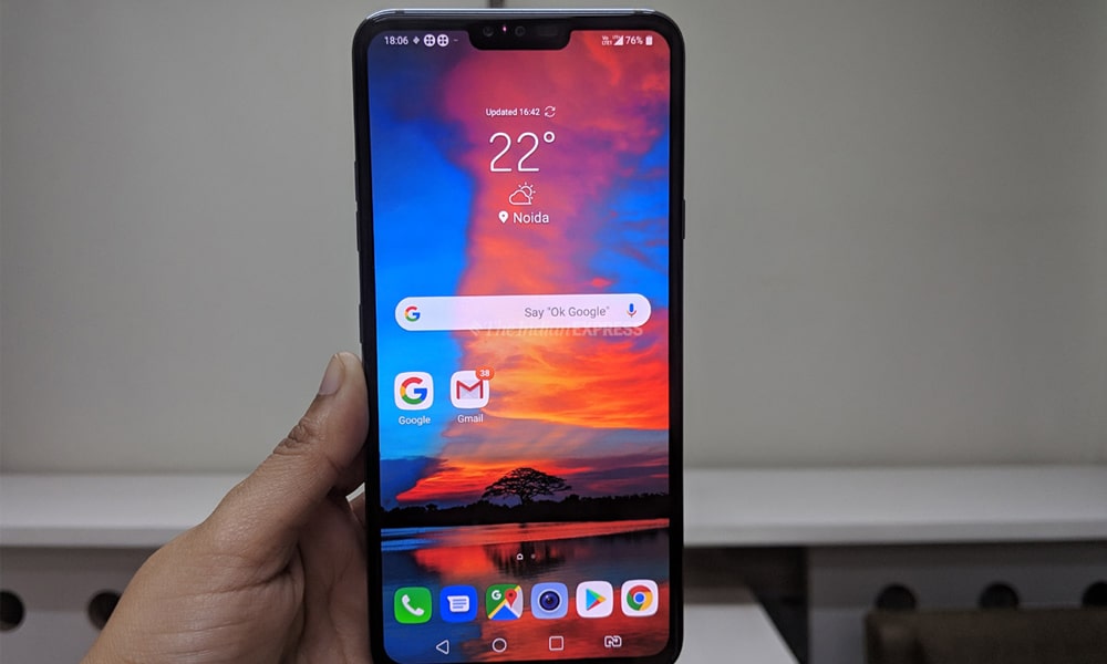 Nhìn lại LG V40 ThinQ: Chiếc smartphone tích hợp nhiều công nghệ 2018